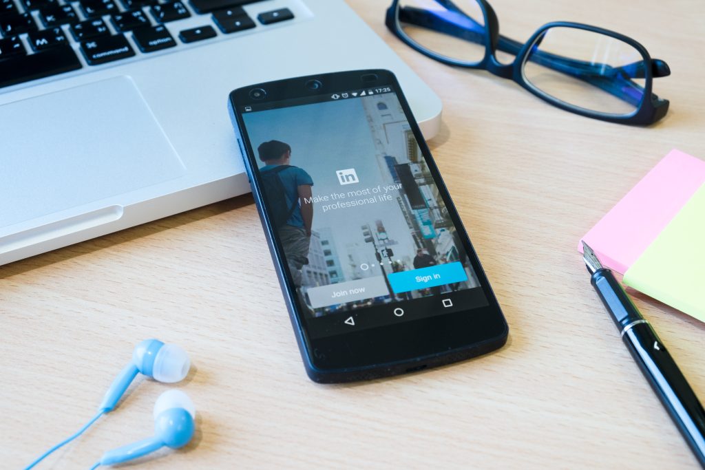 Social media marketing services Quick guide to creating a LinkedIn Paid Ad